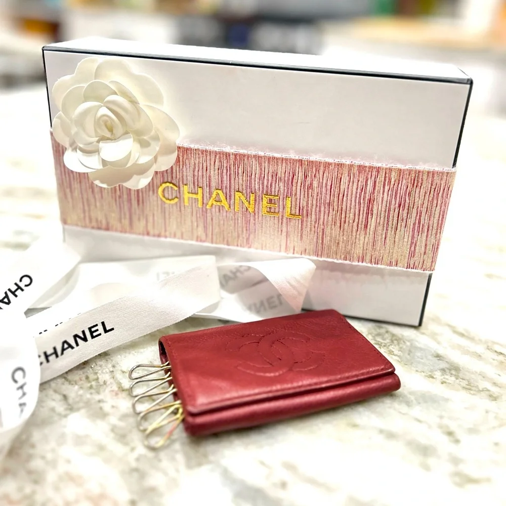 CHANEL authentic caviar